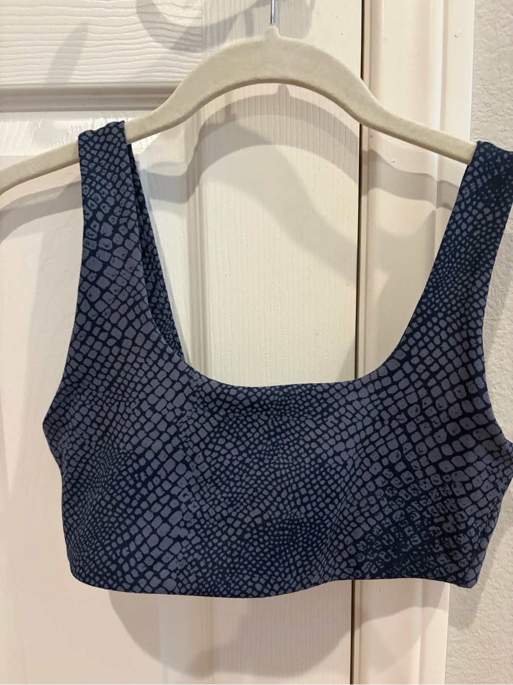 GAP FIT Studio High Sports Bra Blue Snakeskin